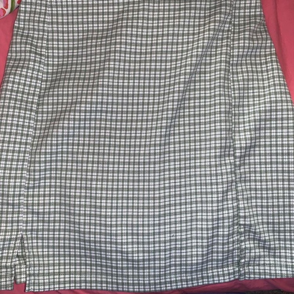 brandy melville skirt